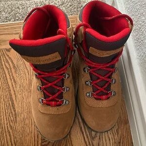Columbia Women’s Boots
